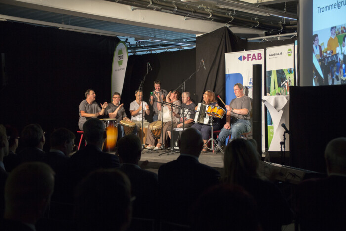 Muzička podloga za proslavu petogodišnjice